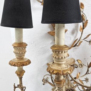 Venetian Pair of Italian Rococo Wall Sconces, 1950s Venetian Pair of Italian Rococo Wall Sconces, 1950s