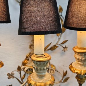 Venetian Pair of Italian Rococo Wall Sconces, 1950s Venetian Pair of Italian Rococo Wall Sconces, 1950s
